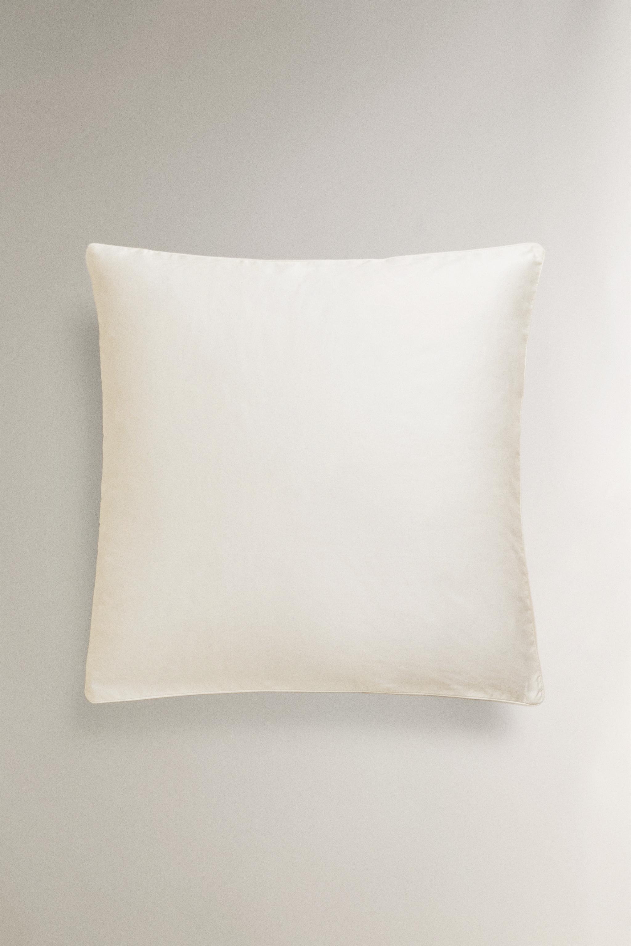 SATEEN PILLOWCASE (500 THREAD COUNT) — Light beige