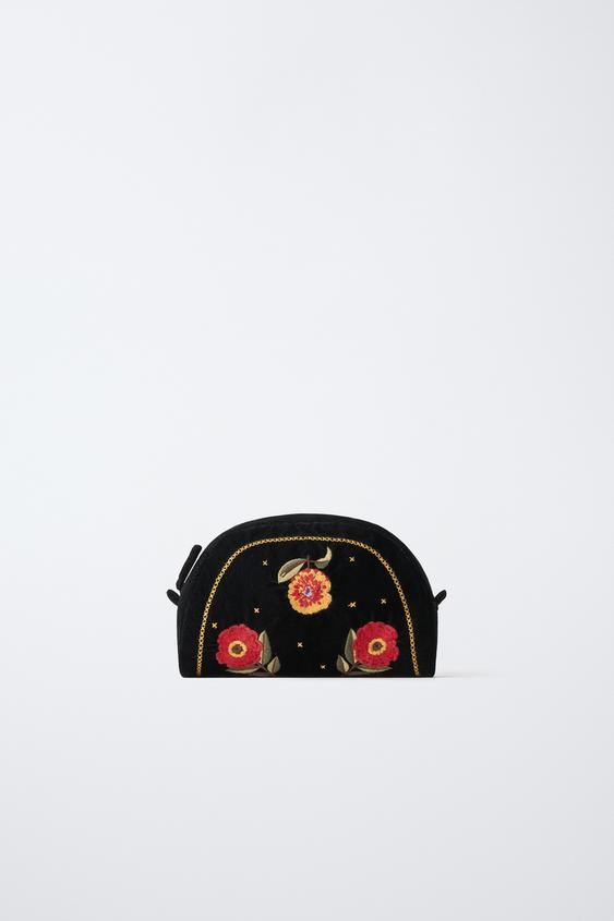 NECESER BORDADOS FLORES - Negro de Zara - Imagen 0