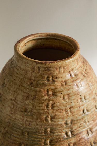IRREGULAR CLAY VASE - Beige by Zara - Image 1