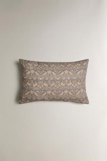 WASHED LINEN MORRIS & CO. PRINTED CUSHION COVER - Green by Zara - Image 0