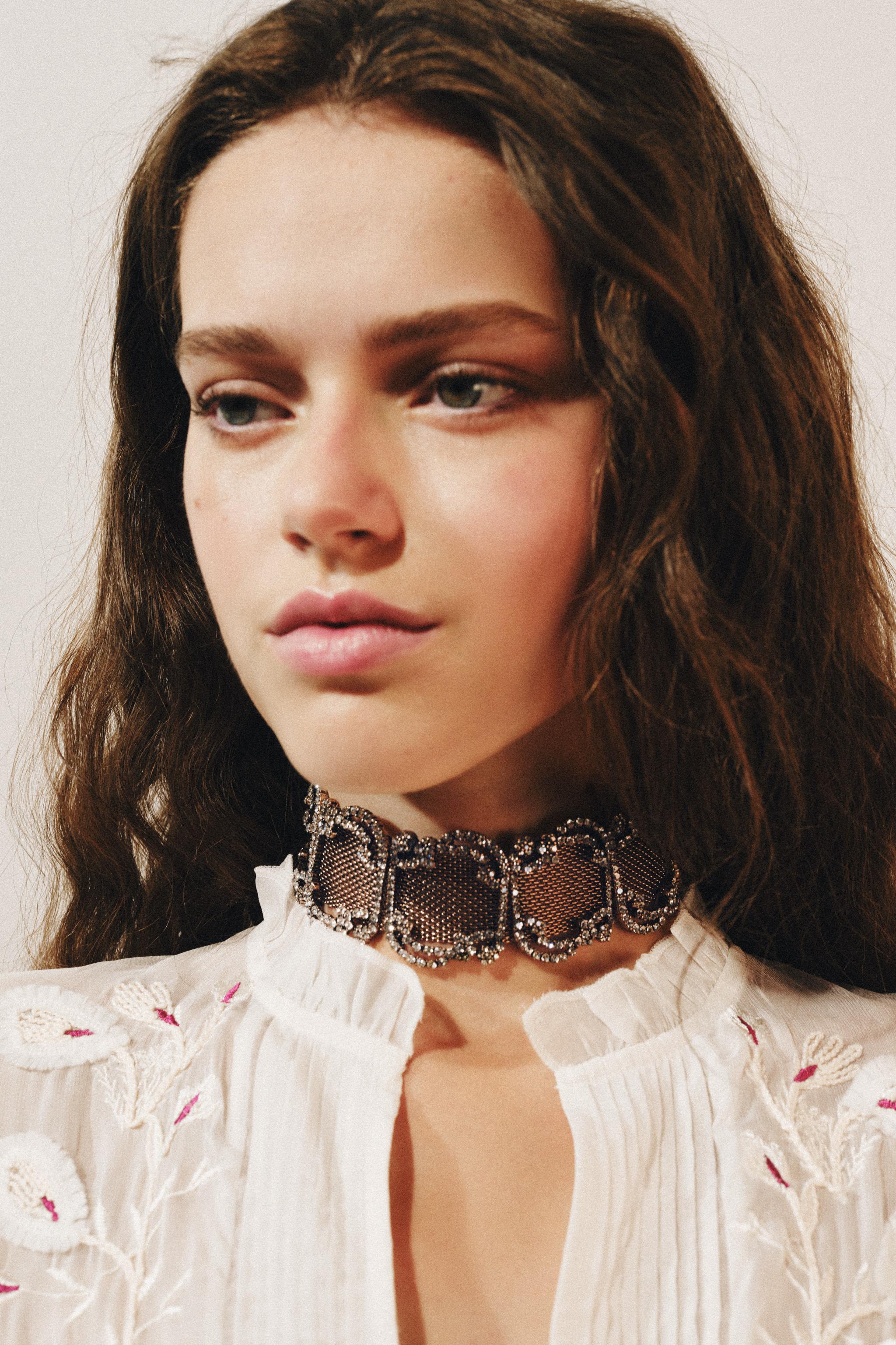 METALLIC MESH SPARKLE CHOKER — Gold / Silver