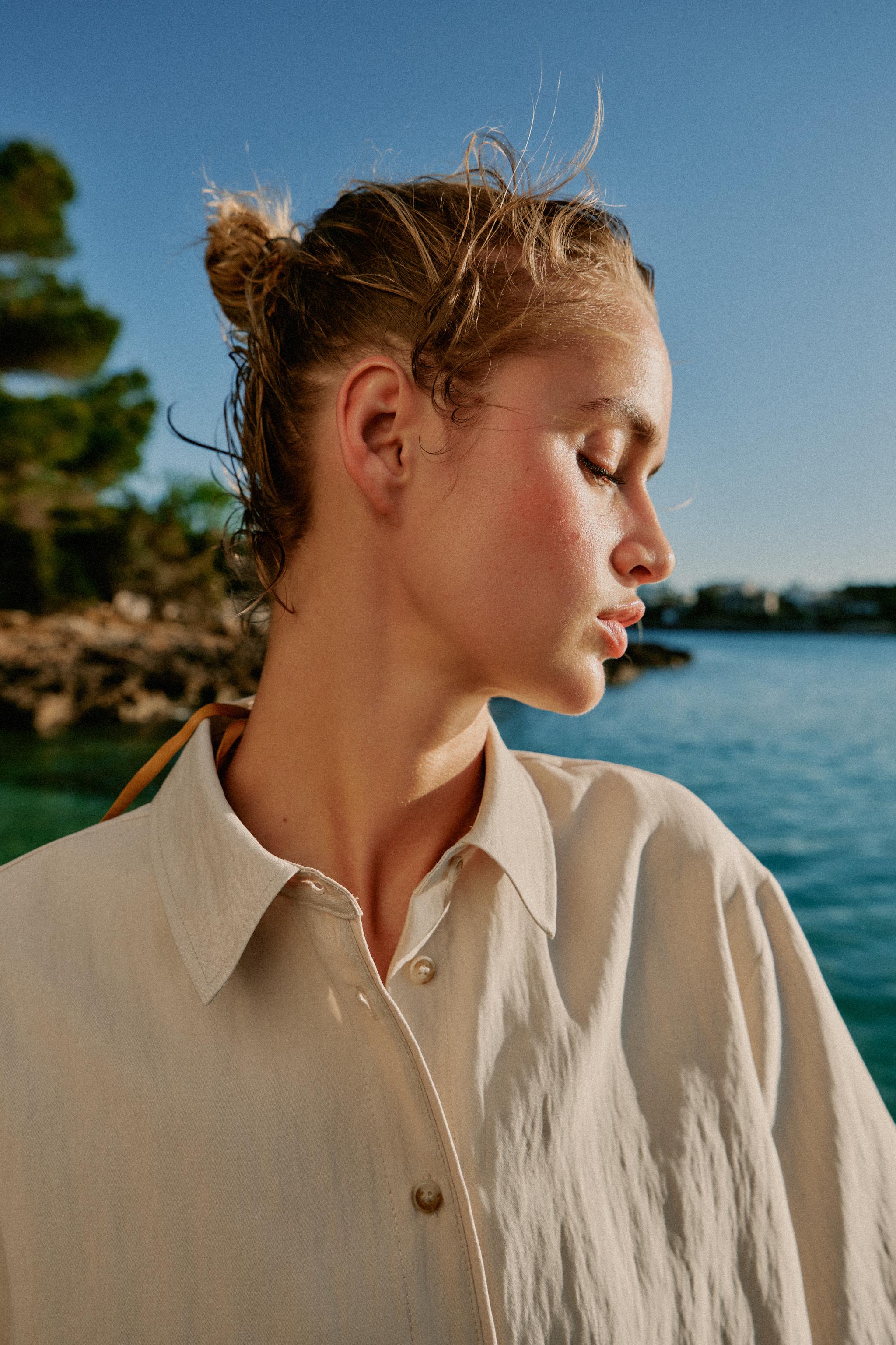 CROPPED WIDE SLEEVE SHIRT