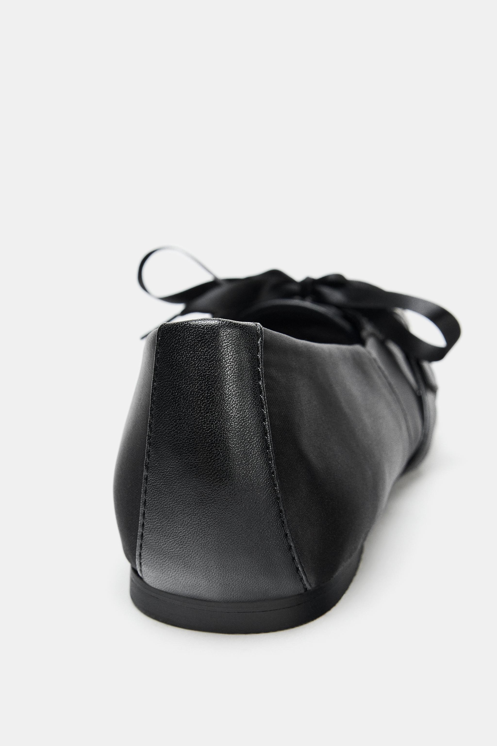 ストラップディテールバレエシューズ - ブラック | ZARA Japan / 日本