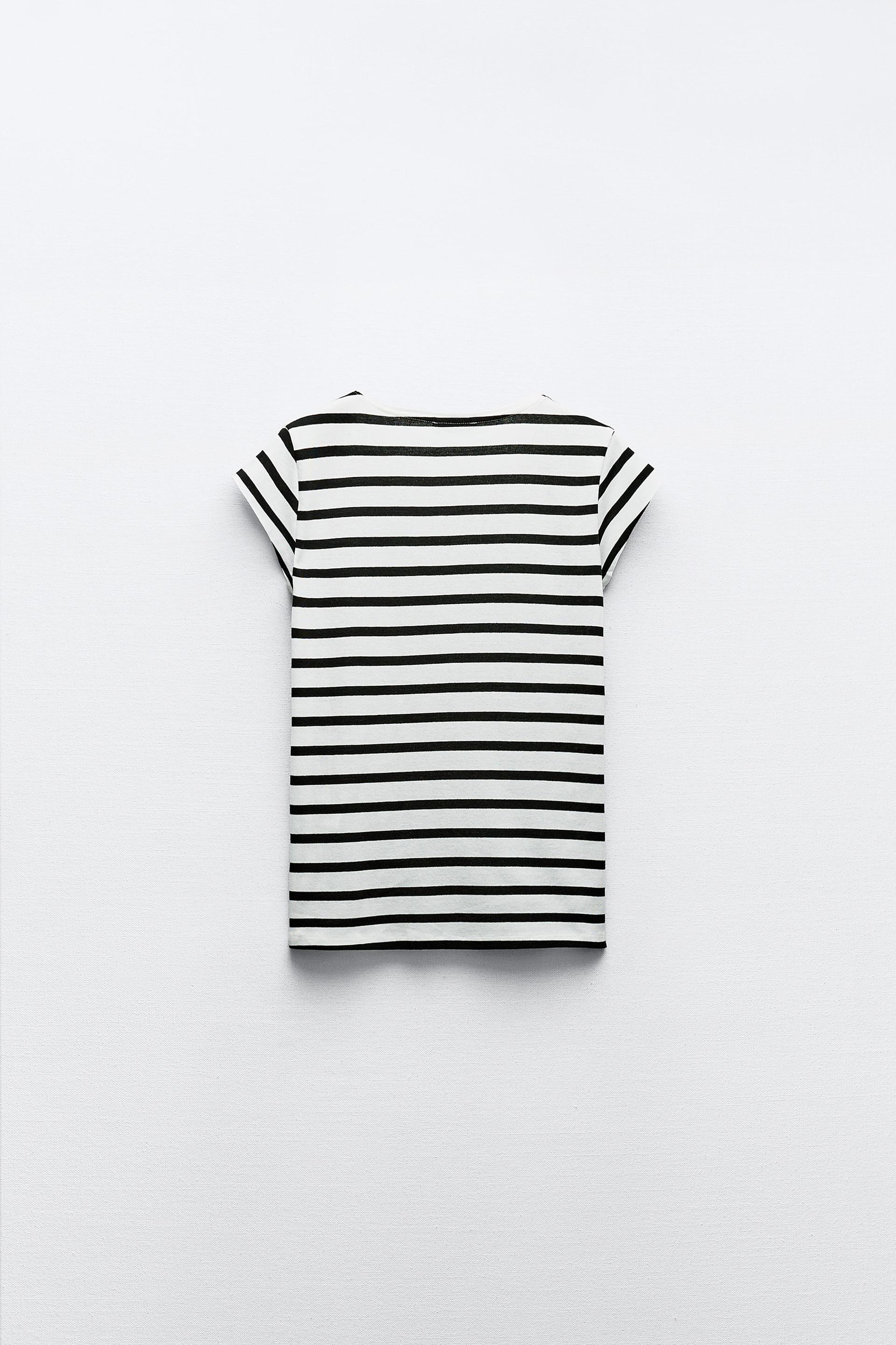 RUCHED ASYMMETRICAL HEM T-SHIRT - White