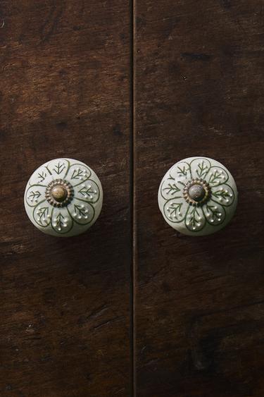 PACK OF CERAMIC FLOWER DOOR KNOBS (PACK OF 2) - Green by Zara - Image 1