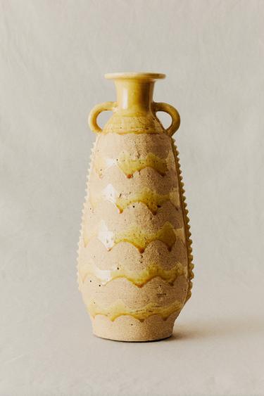 DECORATIVE TERRACOTTA VASE WITH HANDLES - Yellow by Zara