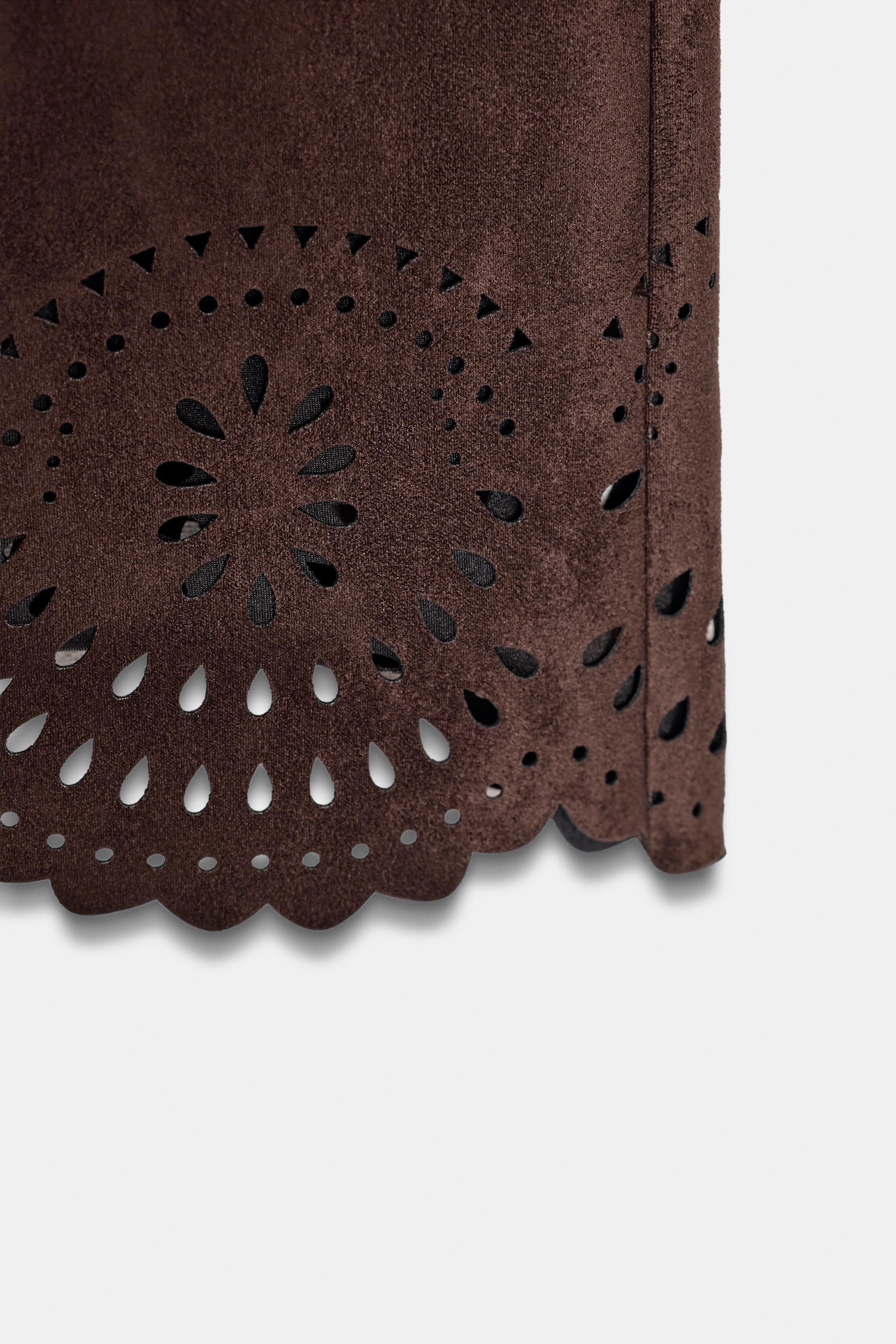 DIE-CUT HEM FAUX SUEDE CULOTTES