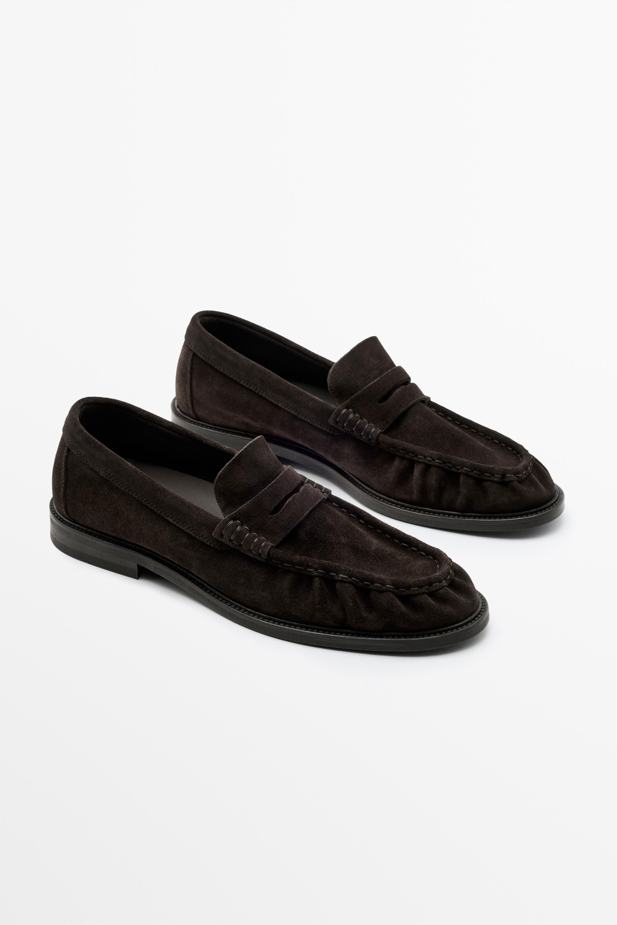 Shirred split suede leather loafer