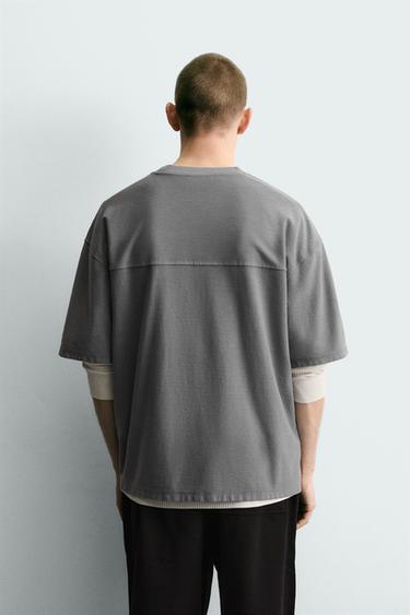 T-SHIRT BOXY FIT BASIQUE - Grisâtre de Zara - Image 2
