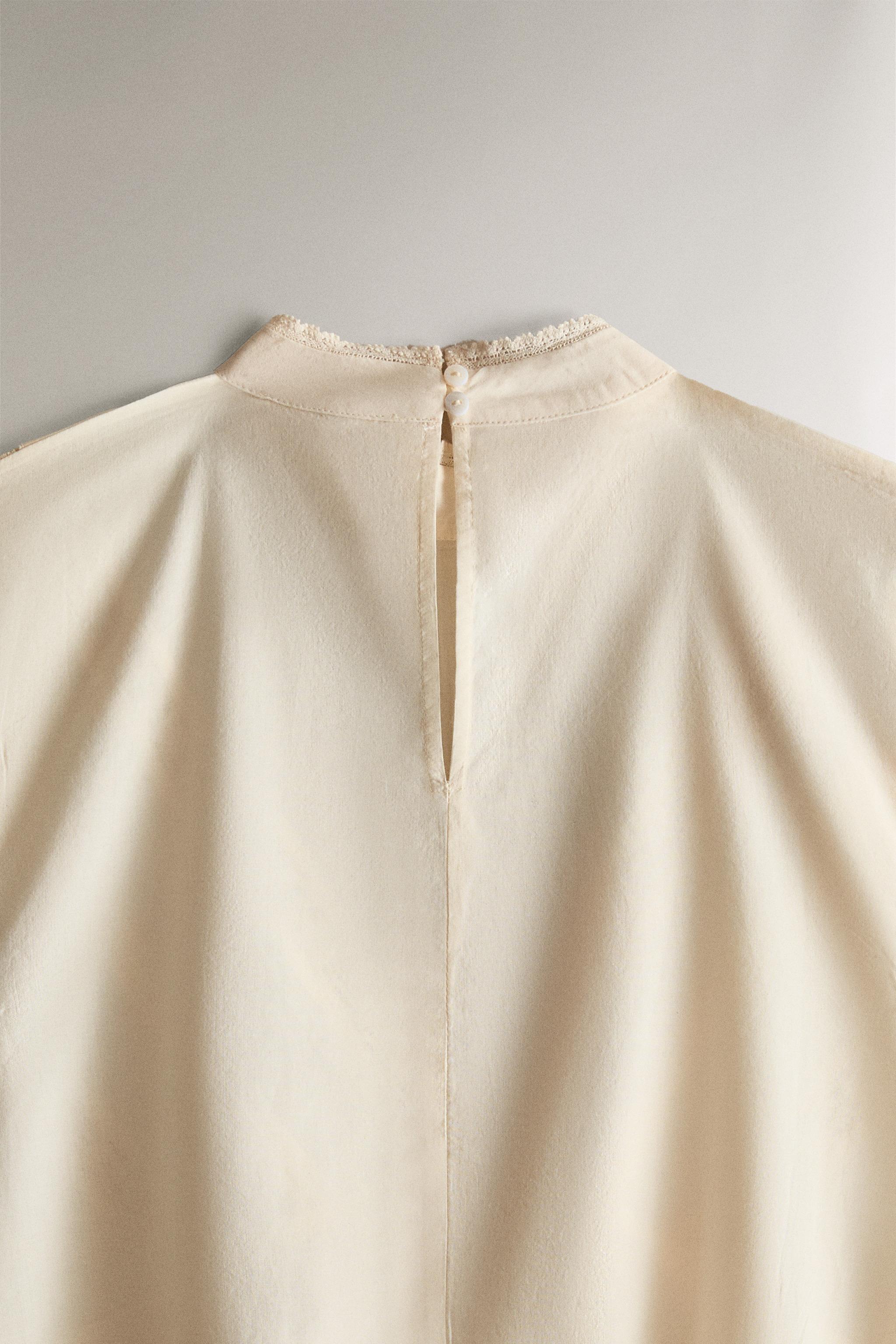 LACE NIGHTGOWN