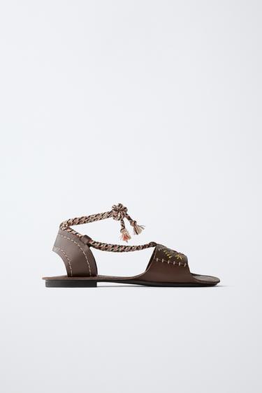 EMBROIDERED LEATHER SANDALS - Brown by Zara