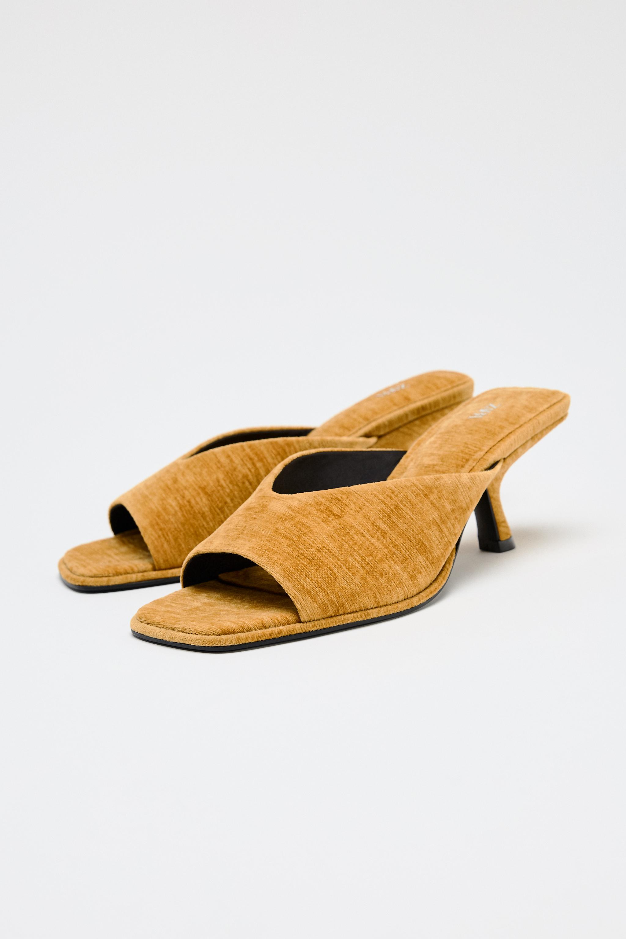 ★ZARA★ VELVET-EFFECT HEELED MULES Zara VELVET EFFECT HEELED SHOES | Square One