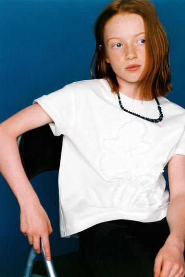 Zara RAISED FLORAL T-SHIRT - White