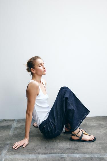 Zara FLAT SANDALS WITH METALLIC PIECE - Black