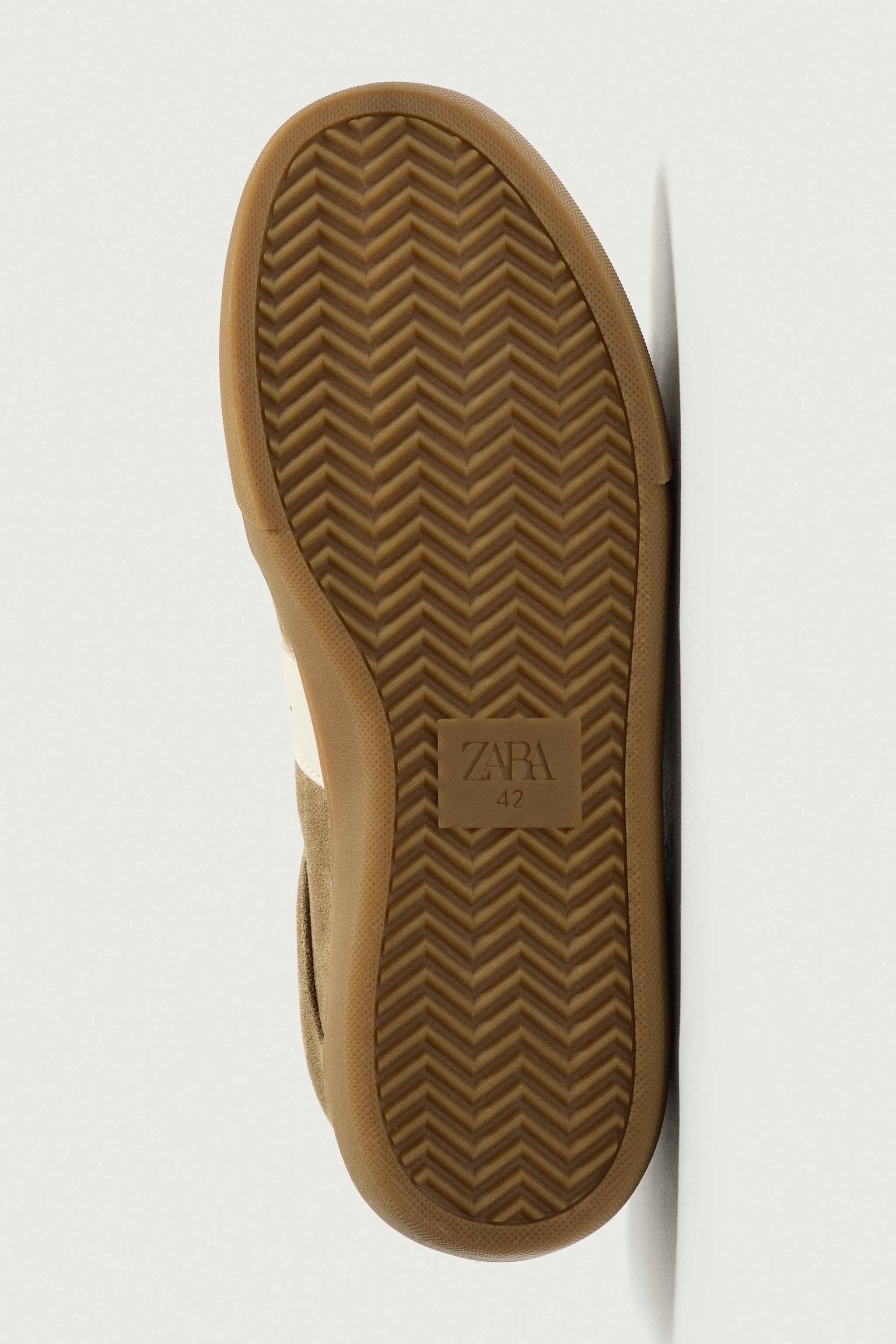 RETRO SNEAKERS