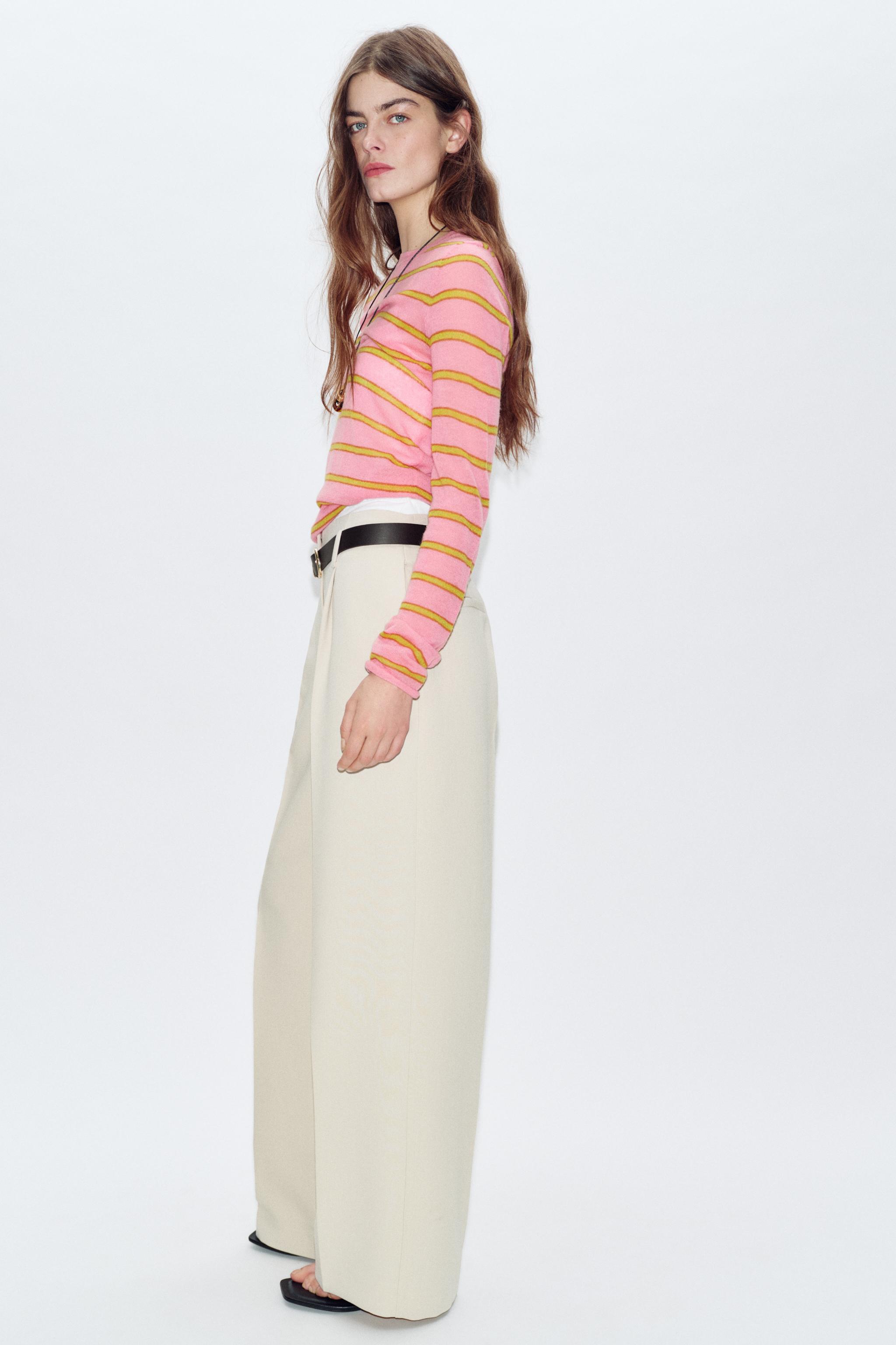PANTALON DROIT À PINCES AVEC CEINTURE