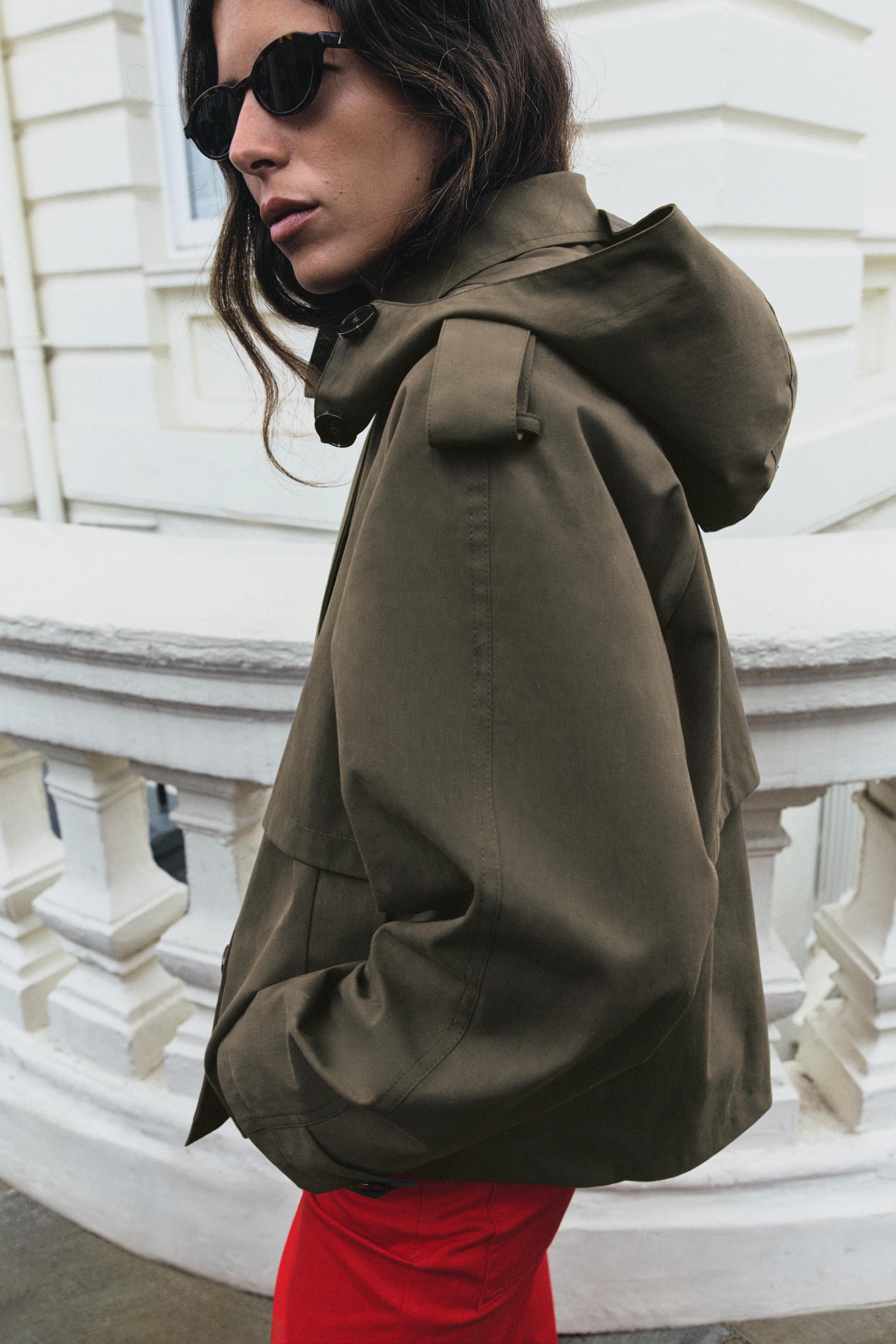 BLOUSON TRENCH COURT À CAPUCHE EN DAIM