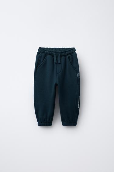 PANTALÓN JOGGER FELPA TEXTO - Azul de Zara