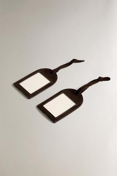 LARGE LEATHER ID TAGS (PACK OF 2) - Dark brown by Zara - Image 1