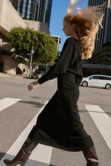 ROBE MI-LONGUE AVEC CEINTURE - Noir de Zara - Image 6