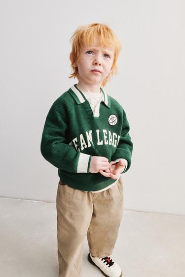 بولو بغرزة WAFFLE بكتابة - أخضر وسط by Zara