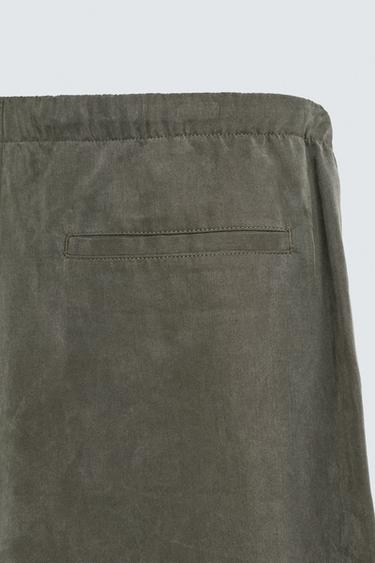 PANTALON FLUIDE COUPE DÉCONTRACTÉE - Kaki foncé de Zara - Image 9