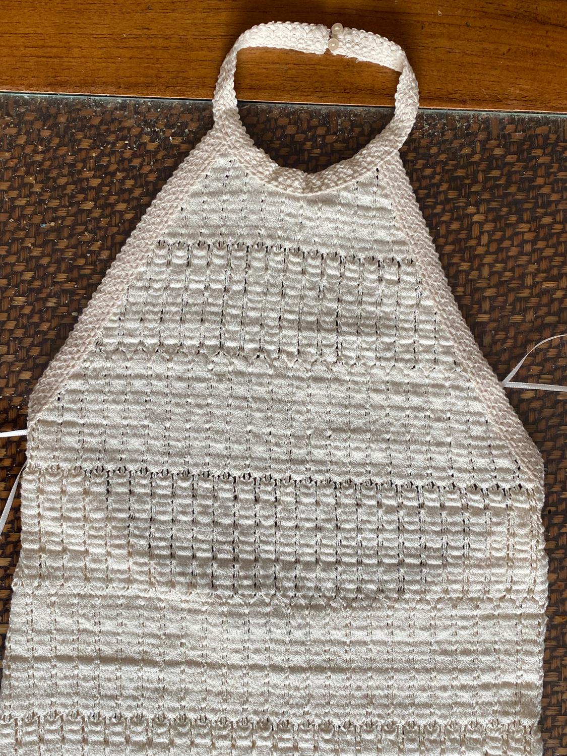 VESTIDO ENTALLADO CUELLO HALTER - Image 4