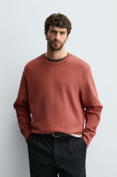 WASHED CREW NECK SWEATSHIRT - Mid-red by Zara