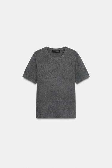 TOP EN MAILLE MANCHES COURTES AU TOUCHER DOUX - Gris chiné de Zara