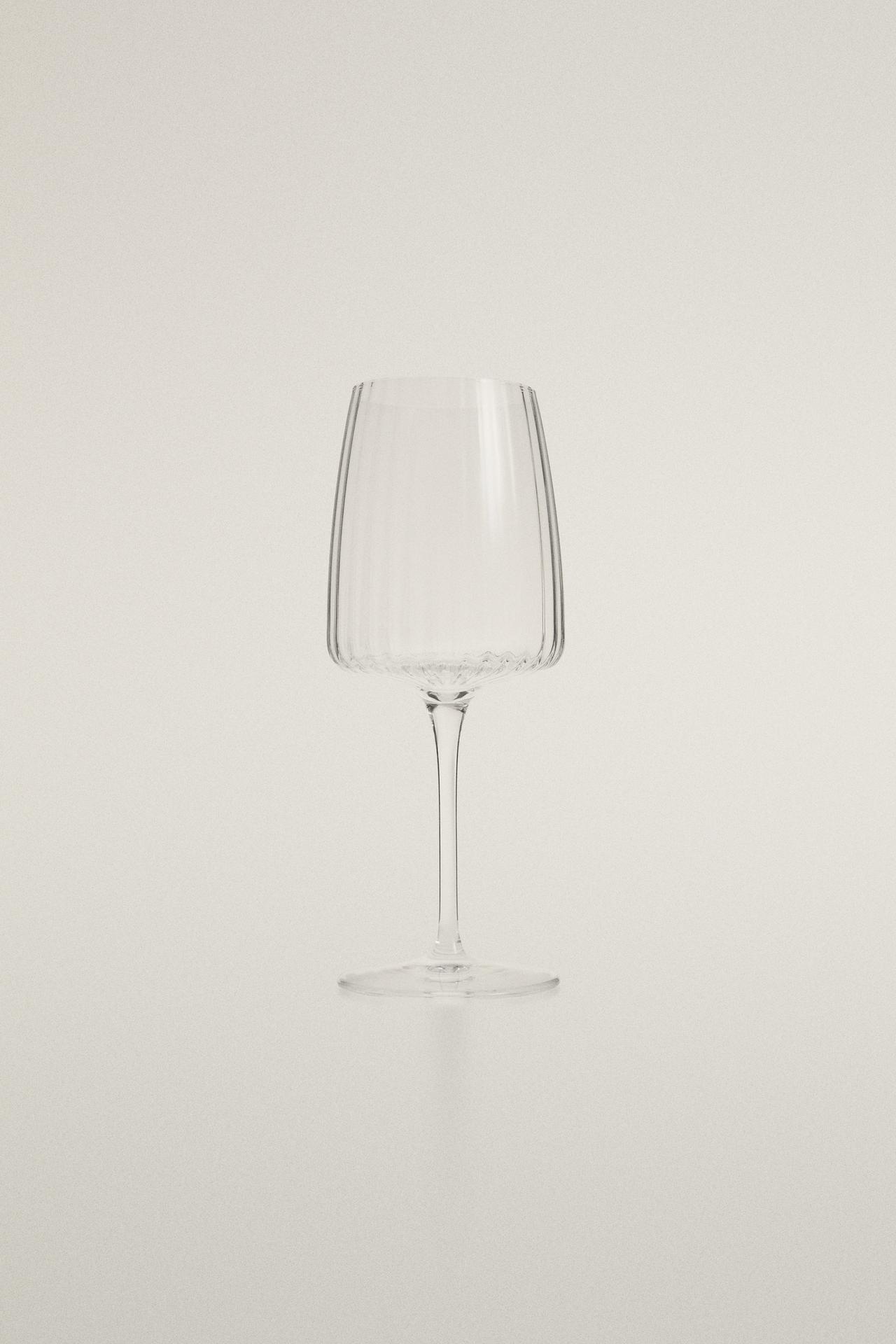 GLASS WITH LINES — Transparent