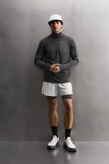 Zara TECHNICAL QUARTER-ZIP T-SHIRT - Dark purple