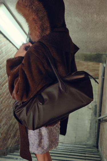 NYLON ELONGATED CITY BAG - Grey by Zara