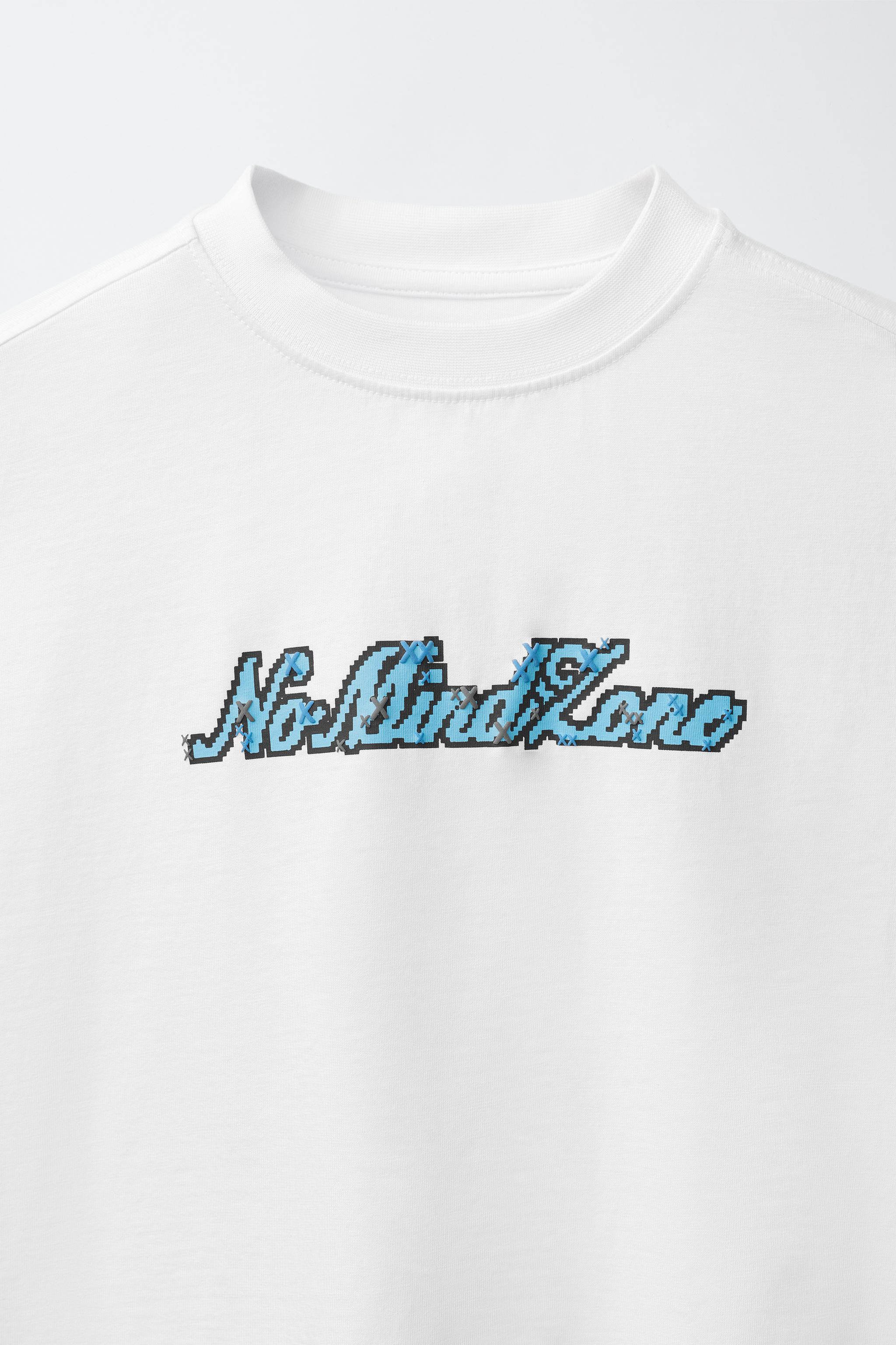 PIXEL SKATE PRINT T-SHIRT
