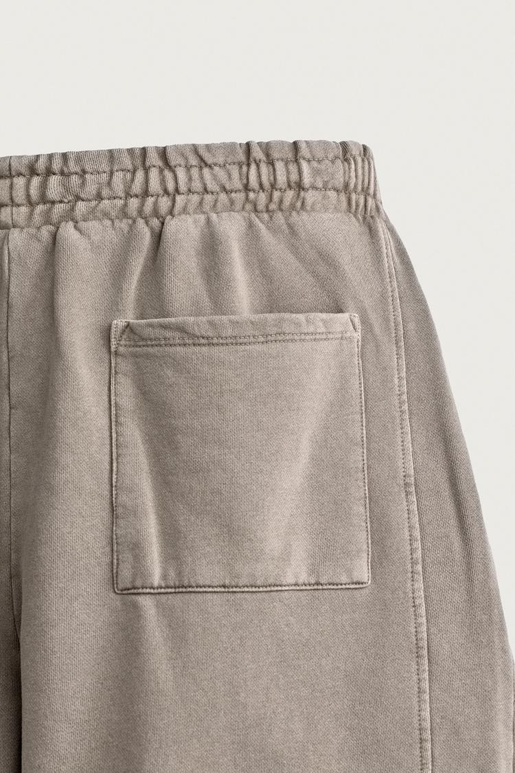 PANTALÓN CORTO BERMUDA BÁSICO DESLAVADO 8