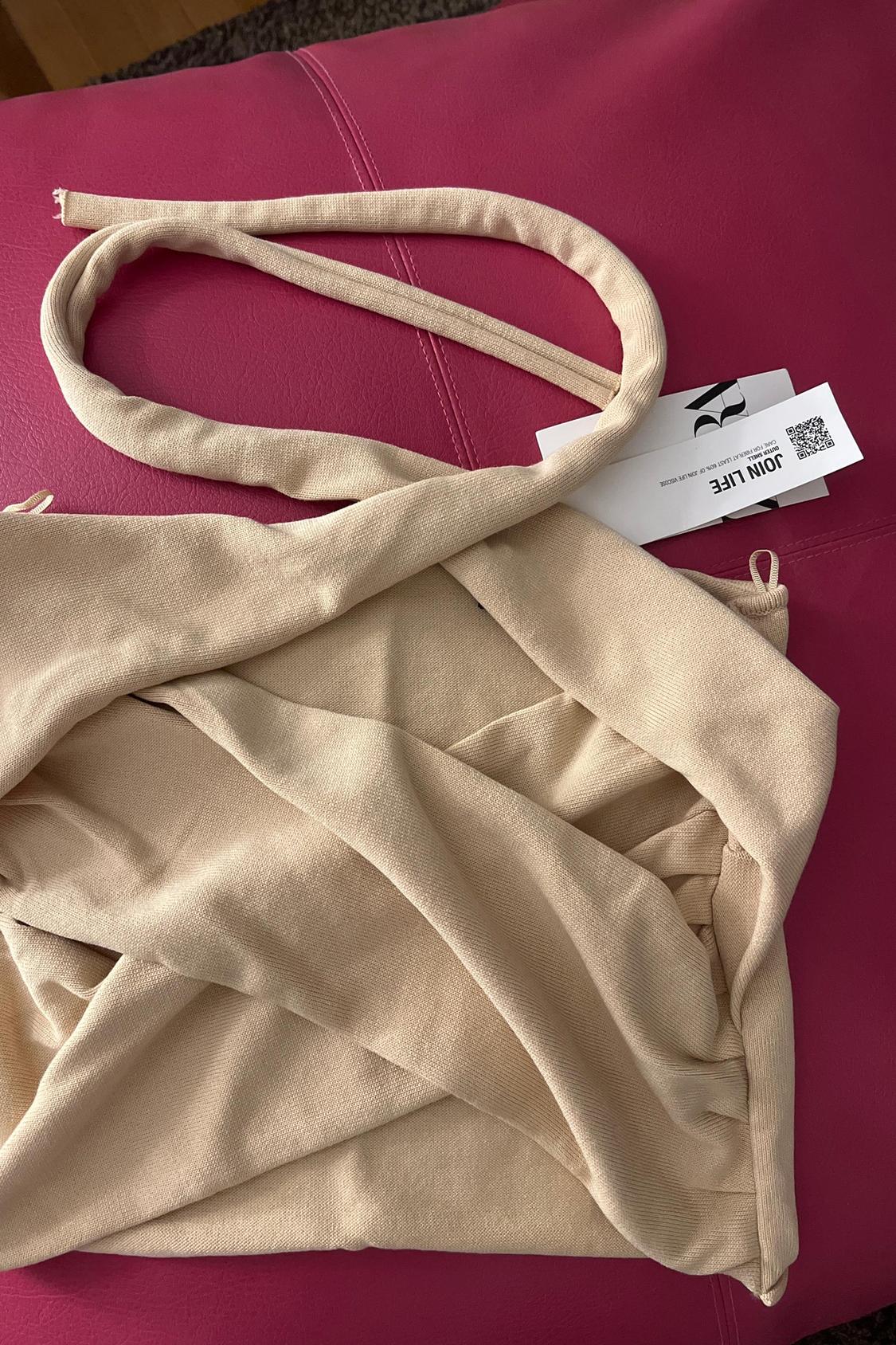 KNIT SURPLICE CROP TOP