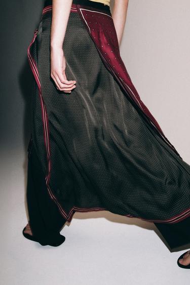 PARÉO FOULARD IMPRIMÉ 100% VISCOSE - Grenat de Zara