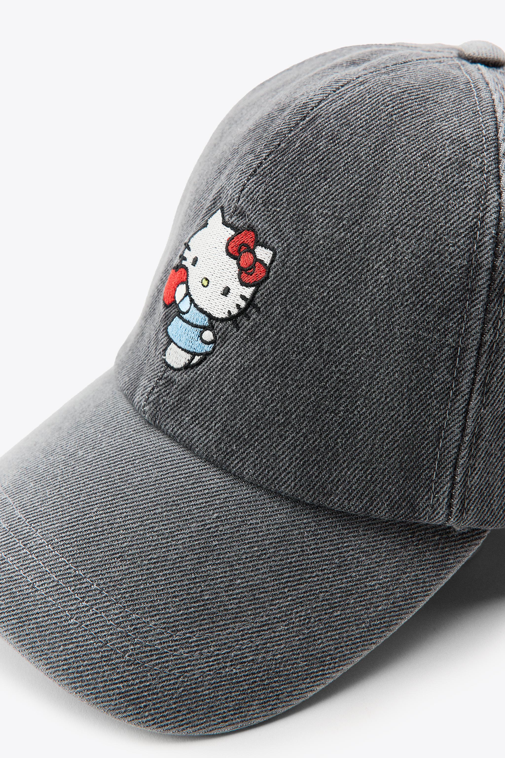 HELLO KITTY © 2025 SANRIO DENIM CAP