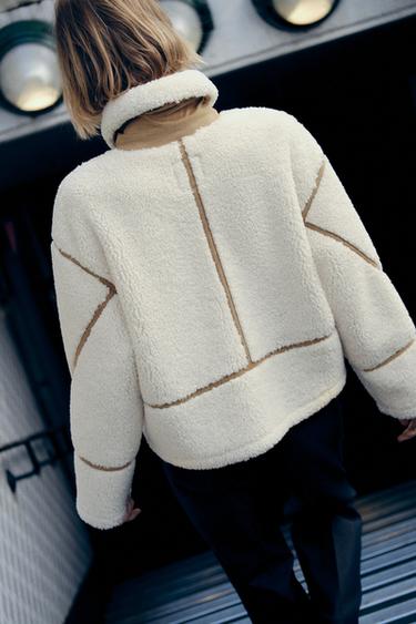 JAQUETA DUPLA FACE COM EFEITO DE PELO ENCARACOLADO - Cru da Zara