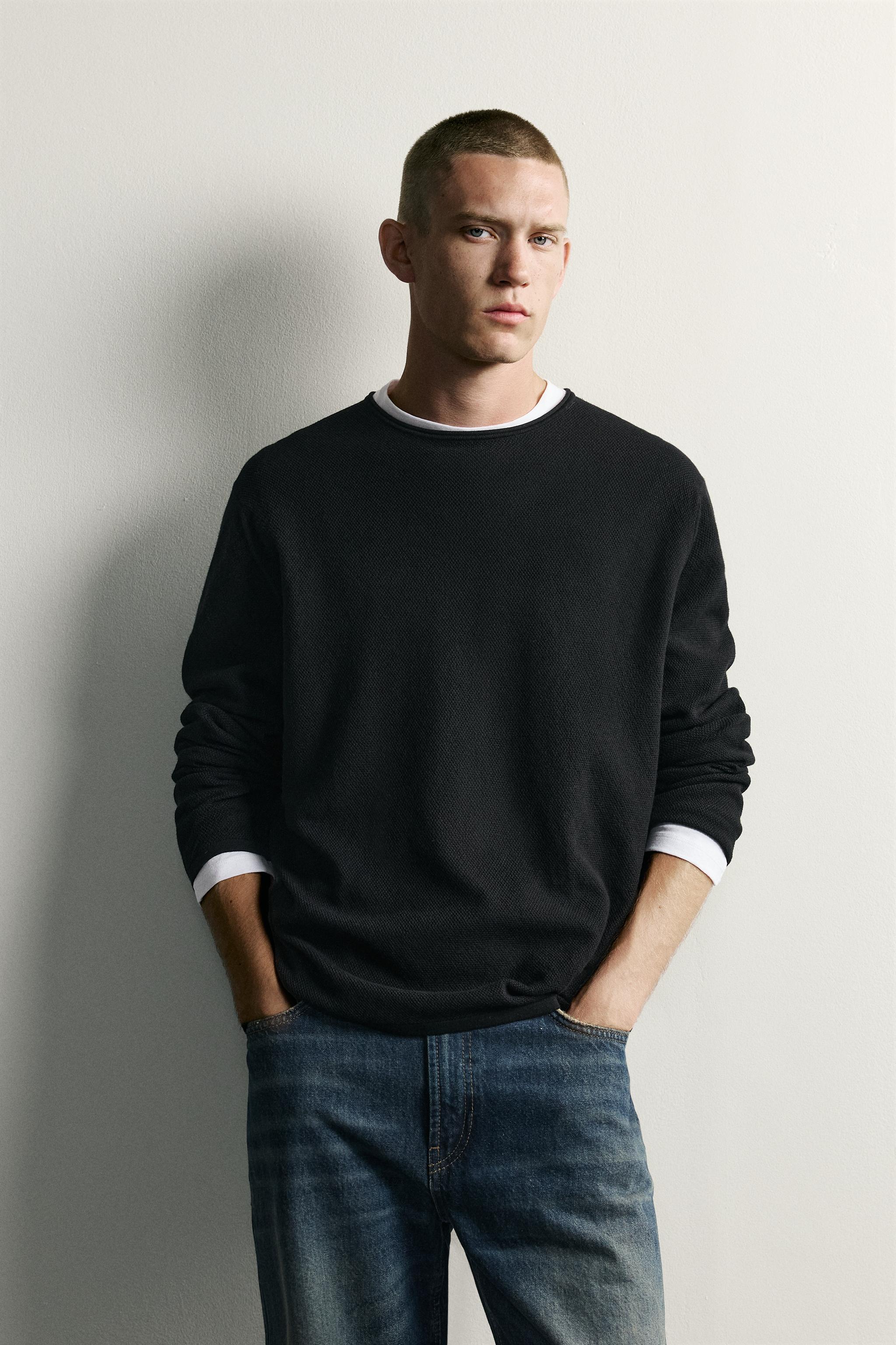 RELAXED FIT WASHED TEXTURE SWEATER — Black (alternate view)