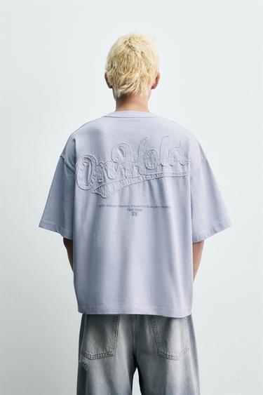 BOXY FIT T-SHIRT WITH CONTRAST PATCHES - Light blue by Zara