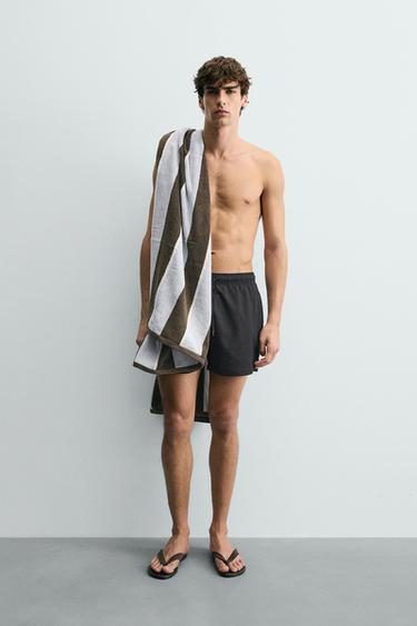 Zara STRUCTURE MEDIUM SWIMSUIT - Black