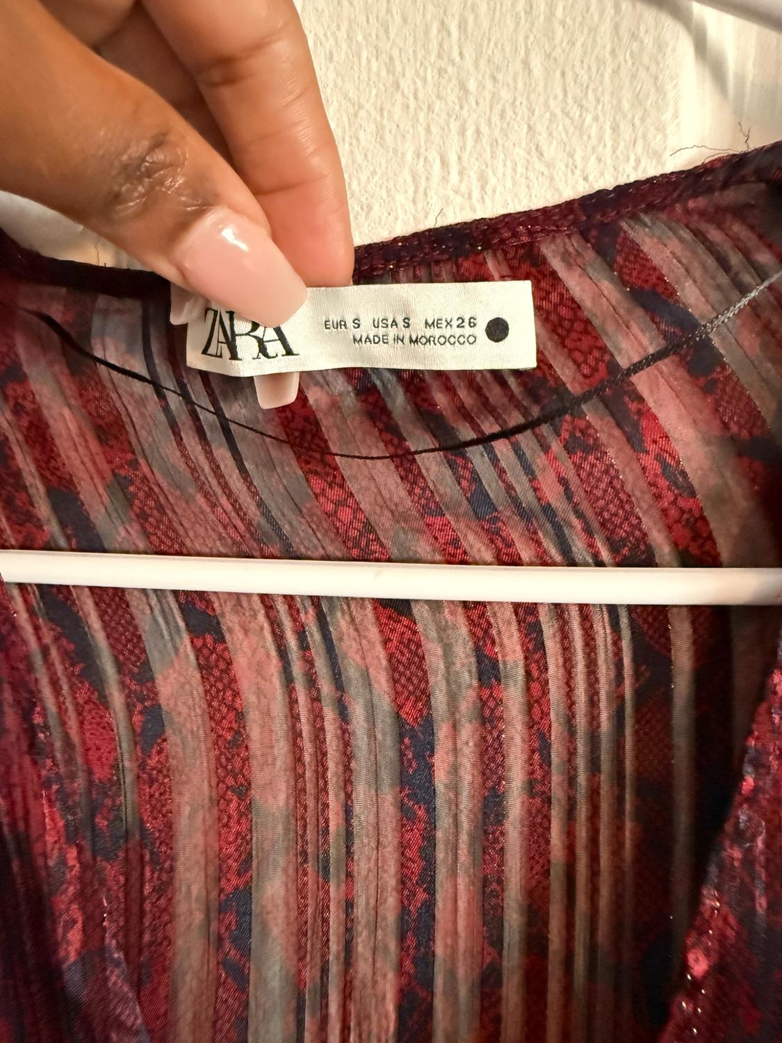 PRINTED BLOUSE WITH KNOT - Image 3