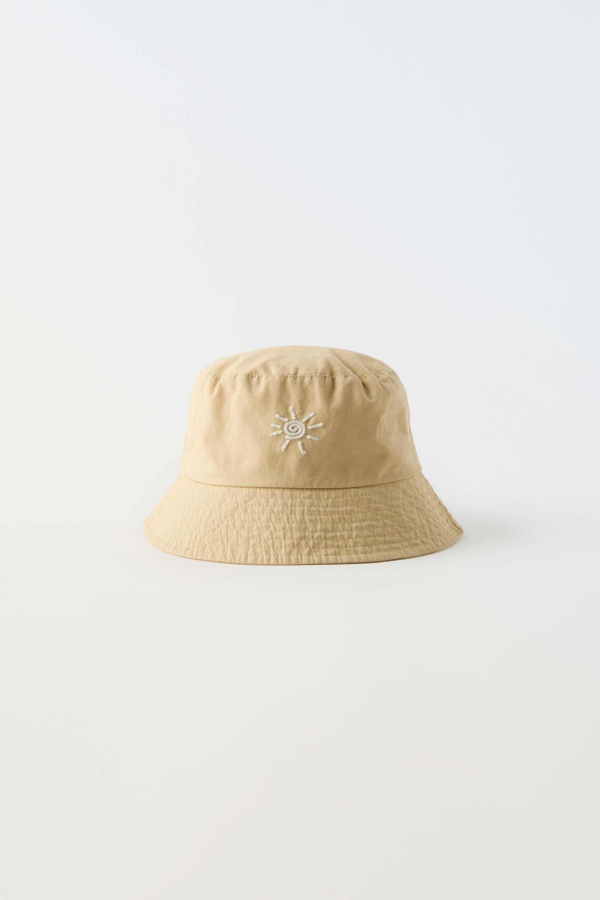 EMBROIDERED HAT