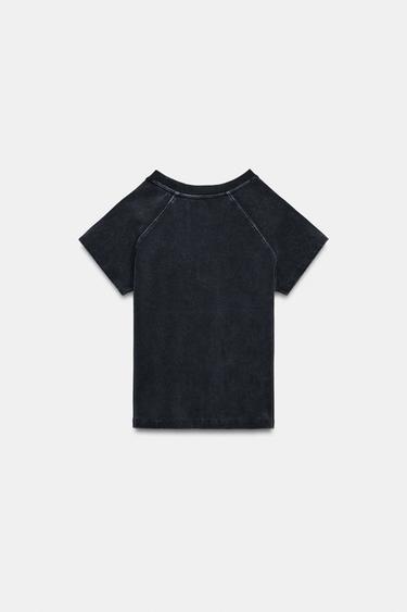 T-SHIRT EFFET DÉLAVÉ CLOUS - Charbon de Zara - Image 1
