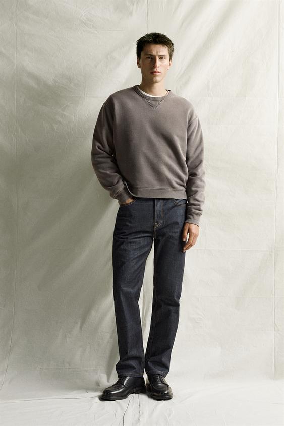 Мужская толстовка Zara Regular Fit Crewneck, цвет: Чёрный / Коричневый