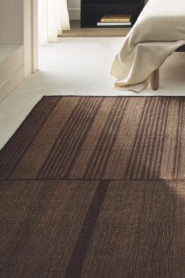 Zara WOOL AREA RUG WITH CONTRASTING LINES - Brown