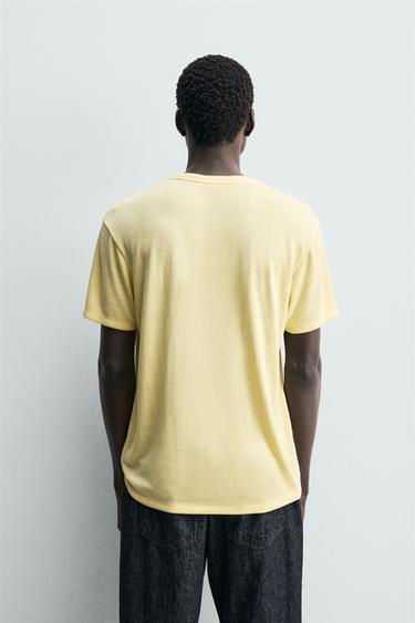 HAUT À COL TUNISIEN OUVERT - Jaune de Zara - Image 2