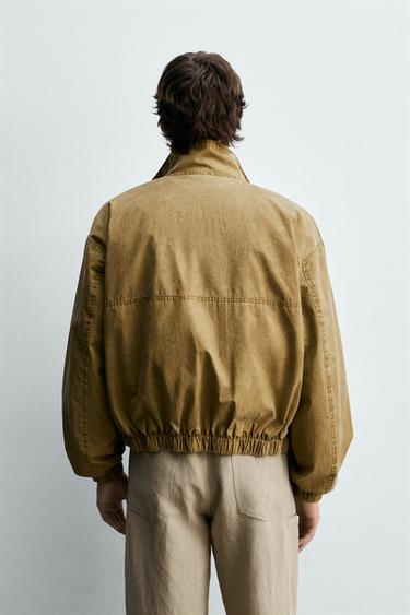 BLOUSON DÉLAVÉ COUPE COURTE - Marron clair de Zara - Image 2
