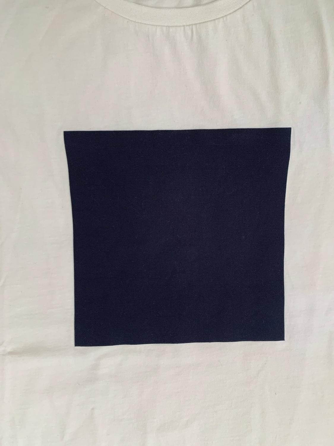 CAMISETA PREMIUM CUADRADO - Image 2
