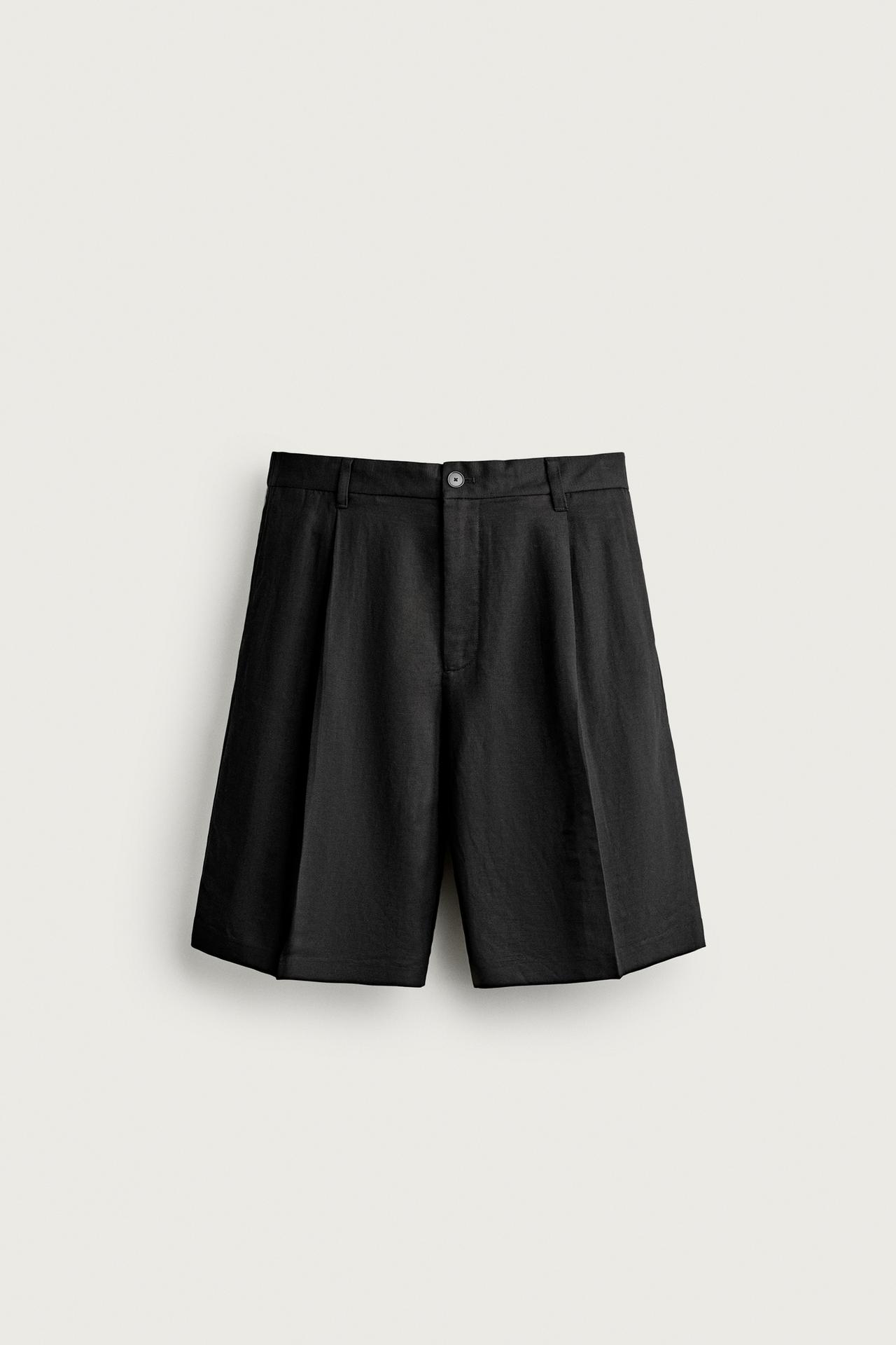 TEXTURED PLEATED SUIT SHORTS — Black